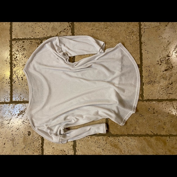 Off white dolman sweater - Picture 4 of 7